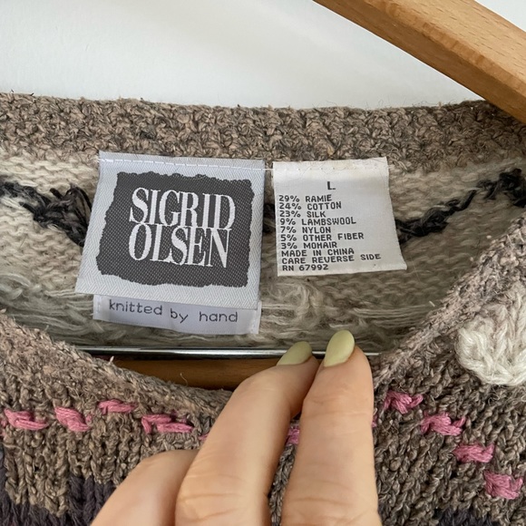 Vintage mohair blend hand knit sweater - Picture 2 of 7